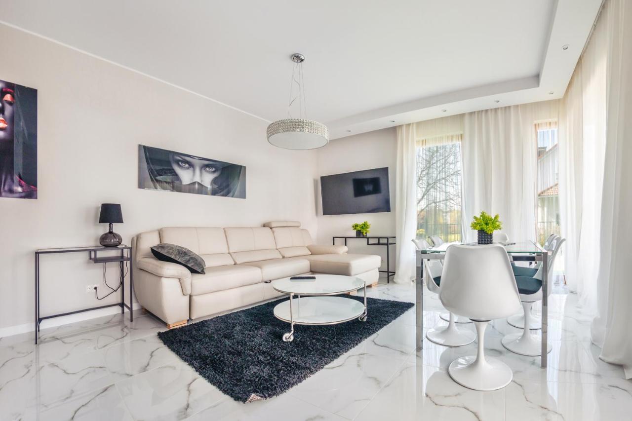 Luxury Long Island Suite Gdańsk Exterior foto
