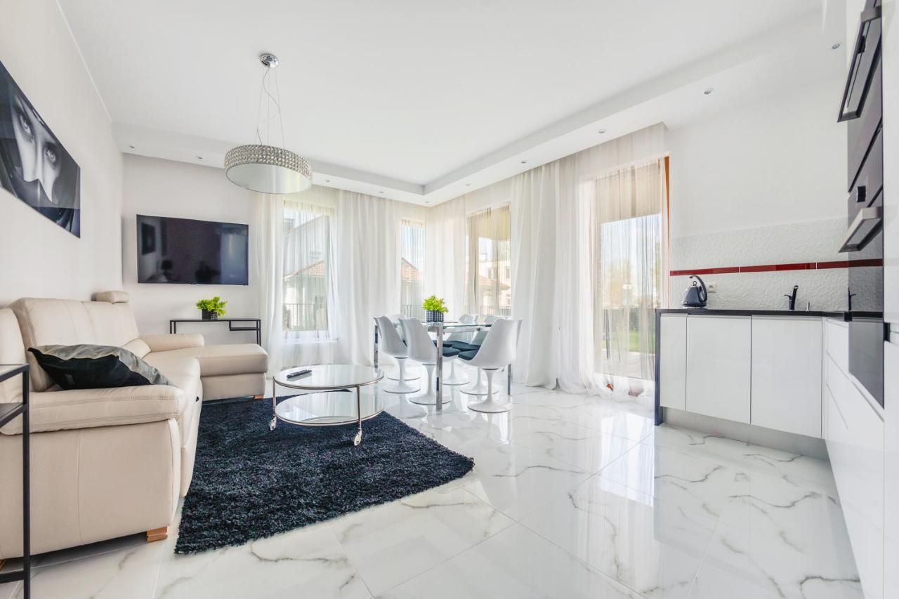 Luxury Long Island Suite Gdańsk Exterior foto