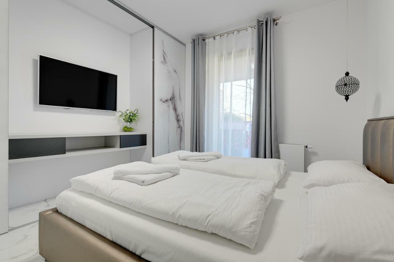 Luxury Long Island Suite Gdańsk Exterior foto
